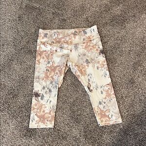 CALIA by Carrie Underwood  Floral Leggings - Cream and Brown size XL